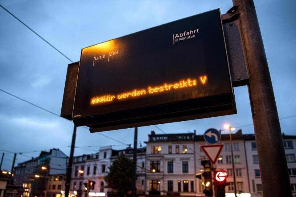 Warnstreiks im öffentlichen Dienst Warnstreiks im öffentlichen Dienst