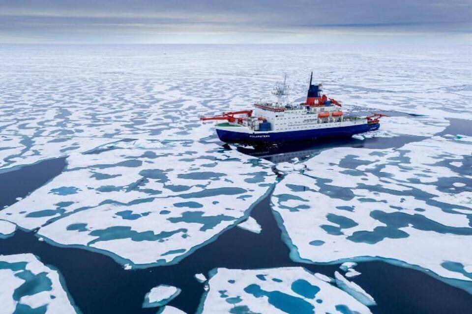 «Polarstern» kehrt von Arktis-Expedition zurück «Polarstern» kehrt von Arktis-Expedition zurück