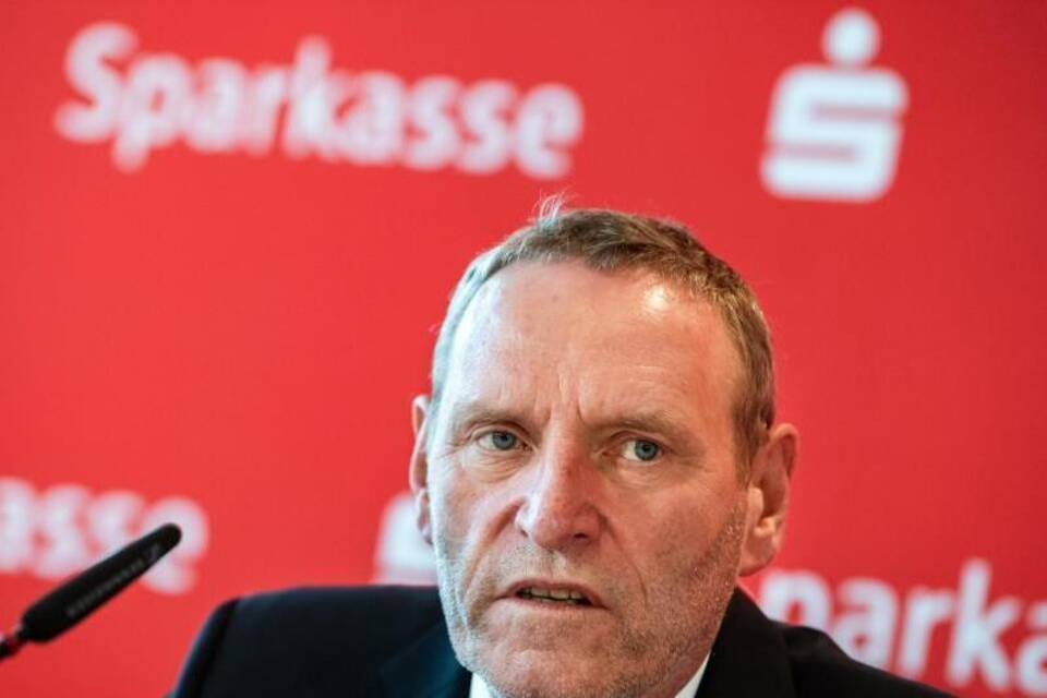Helmut Schleweis Helmut Schleweis