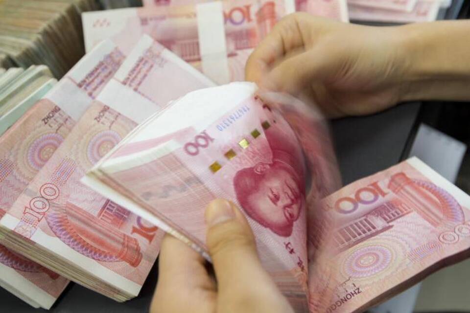 Yuan Yuan