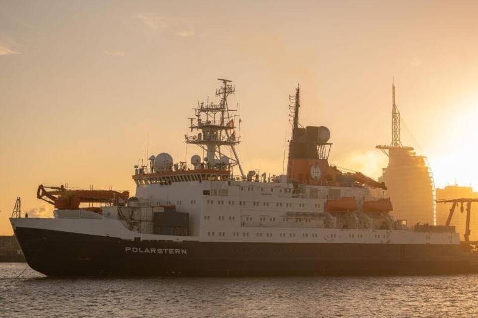 Rückkehr der Polarstern Rückkehr der Polarstern