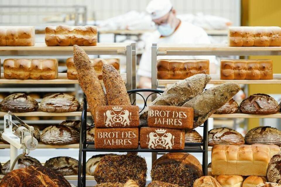 Ein paar der 3200 Brotsorten liegen in einer Backstube. Ein paar der 3200 Brotsorten liegen in einer Backstube.