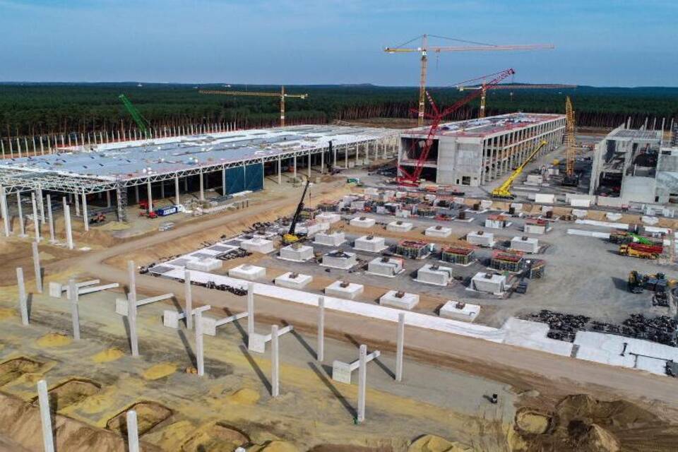 Baustelle für das Tesla-Werk in Grünheide Baustelle für das Tesla-Werk in Grünheide