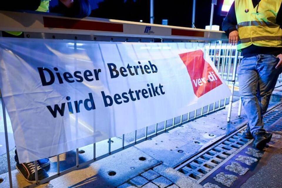 Warnstreik im öffentlichen Dienst Warnstreik im öffentlichen Dienst