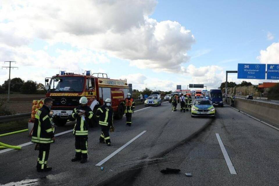 Ermittlungen nach tödlichem Unfall auf A66 Ermittlungen nach tödlichem Unfall auf A66