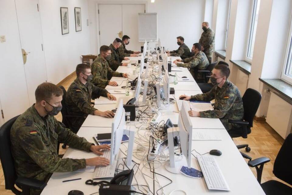Kontaktnachverfolgung Kontaktnachverfolgung