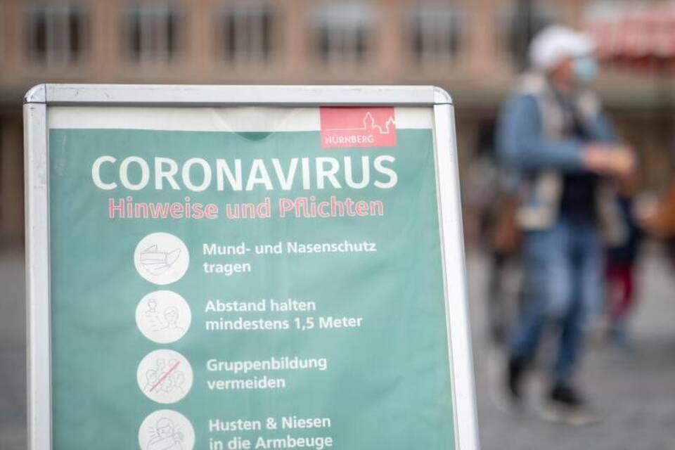 Hinweisschild Hinweisschild