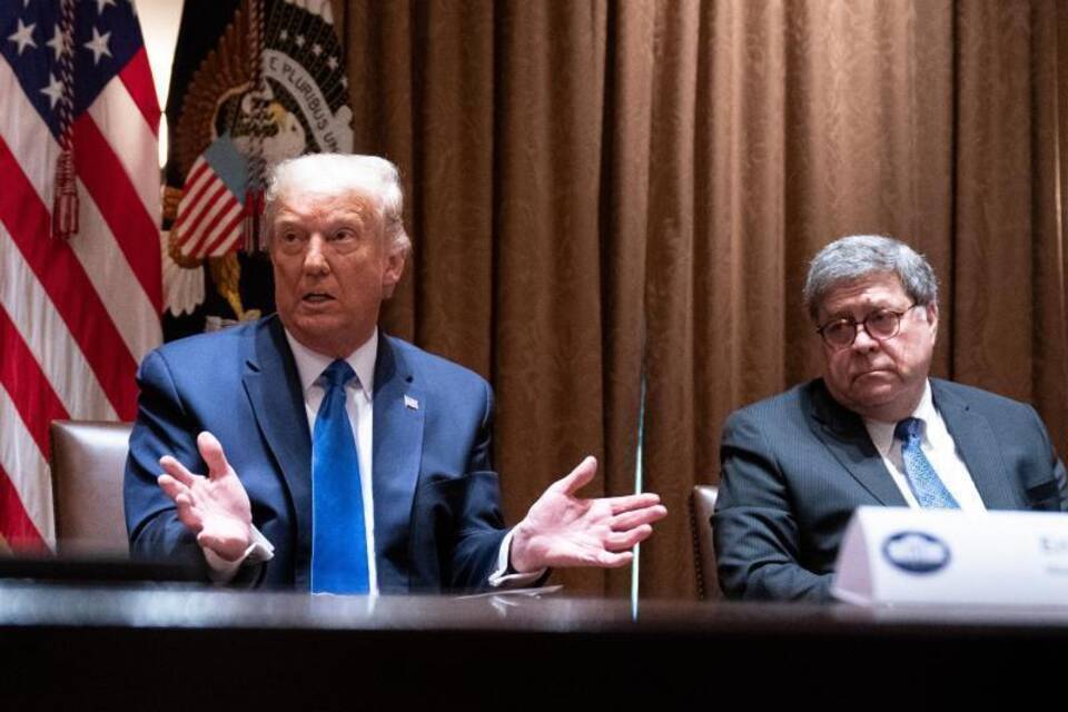 Donald Trump und William Barr Donald Trump und William Barr