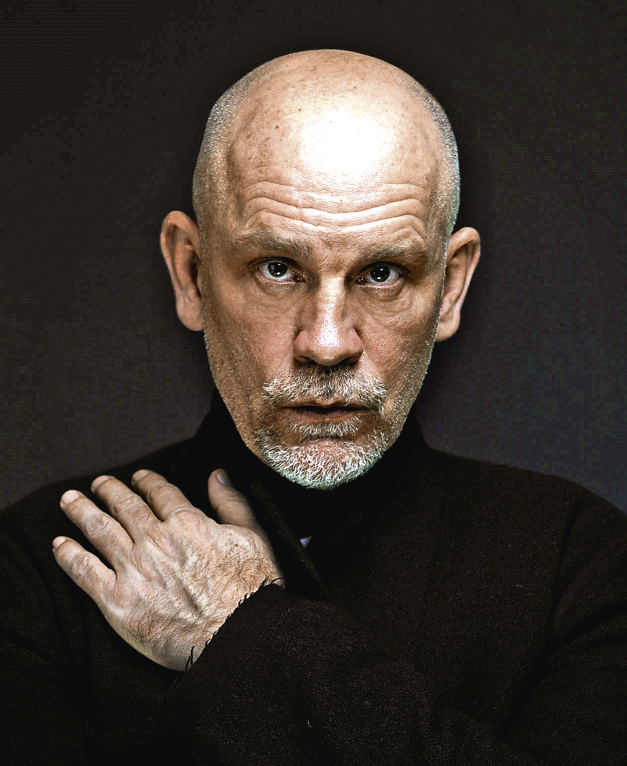 Dans La Tête De John Malkovich Drinking John Malkovich: Hollywood-Star John Malkovich lebt als