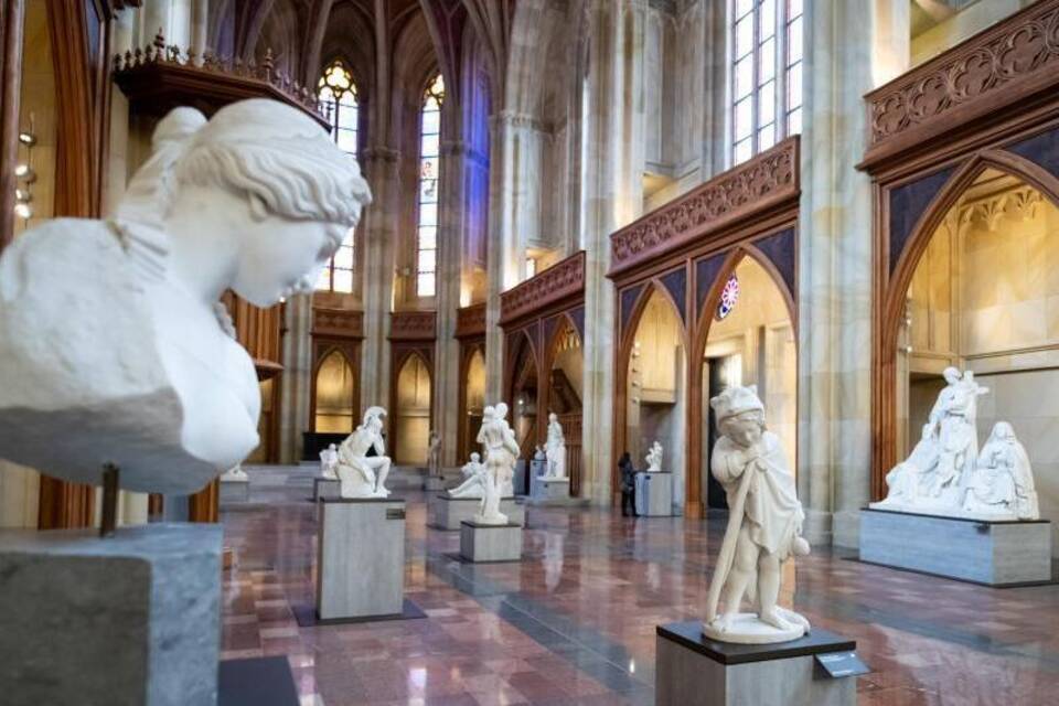 Ausstellung in der Friedrichswerderschen Kirche Ausstellung in der Friedrichswerderschen Kirche