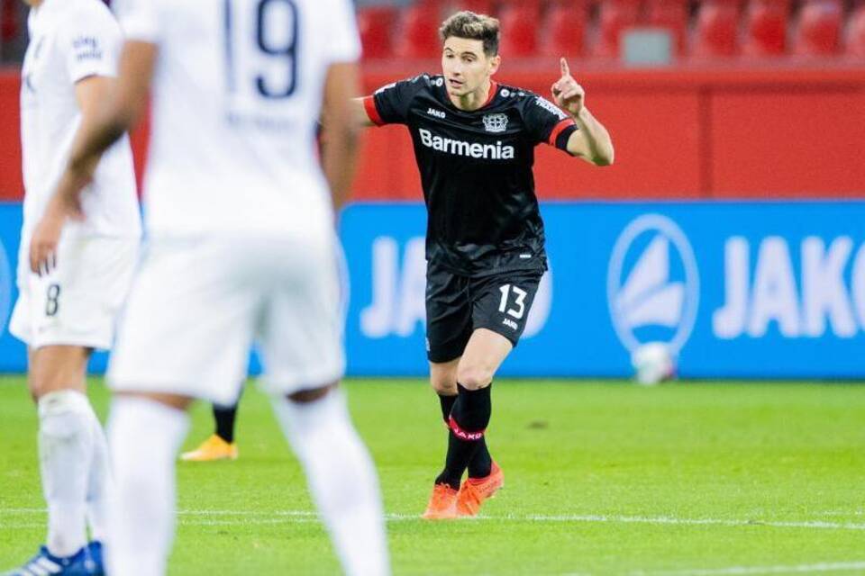 Bayer Leverkusen - FC Augsburg Bayer Leverkusen - FC Augsburg