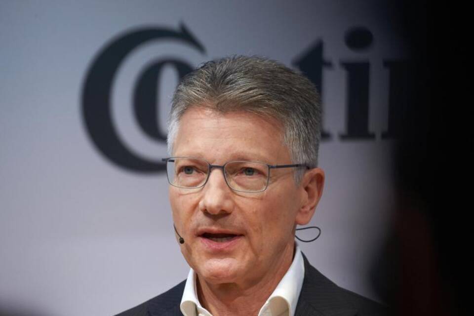 Elmar Degenhart