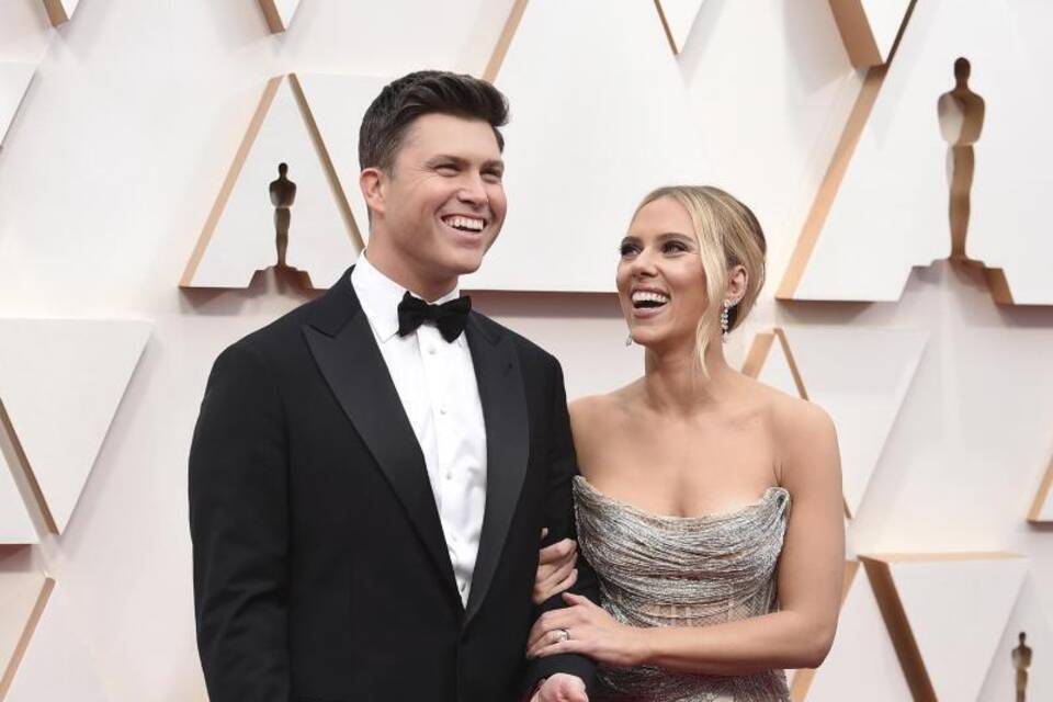 Scarlett Johansson und Colin Jost