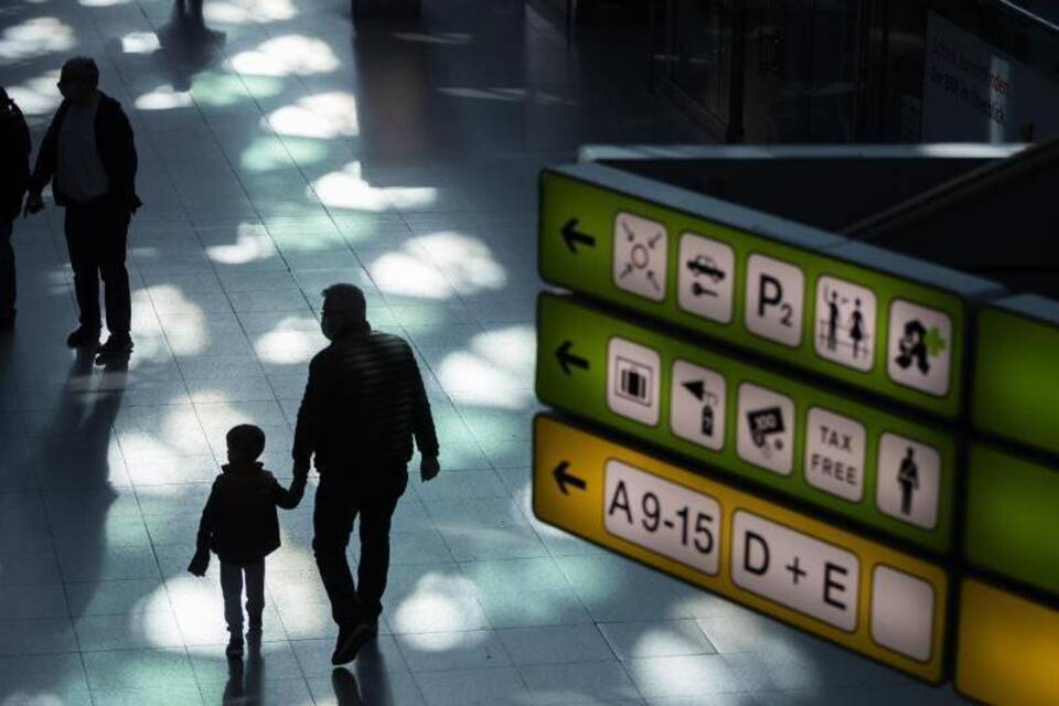 Flughafen Flughafen