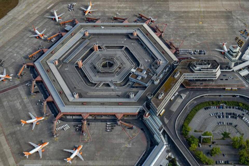 Flughafen Tegel Flughafen Tegel