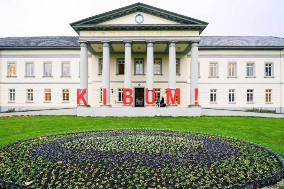 Kinder- und Jugendbuchmesse Kinder- und Jugendbuchmesse