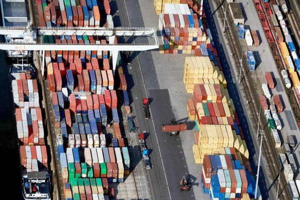 Containerhafen Duisburg