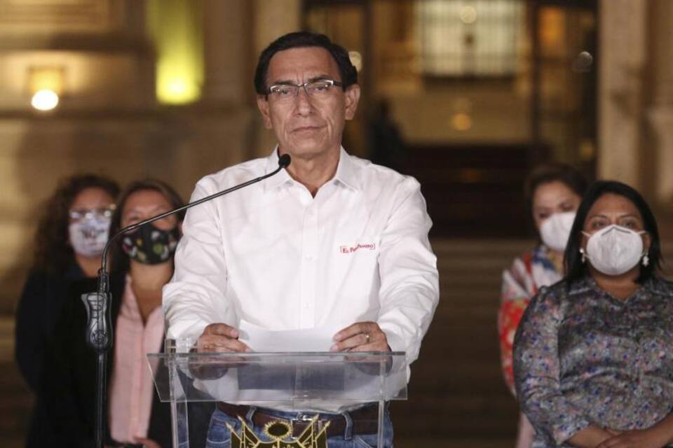 Martín Vizcarra Martín Vizcarra