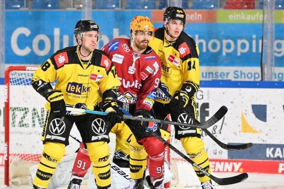 Pinguins Bremerhaven - Krefeld Pinguine Pinguins Bremerhaven - Krefeld Pinguine
