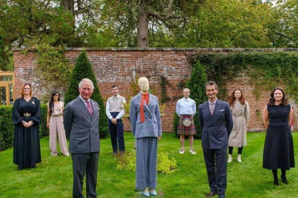 Prinz Charles stellt nachhaltige Modekollektion vor Prinz Charles stellt nachhaltige Modekollektion vor