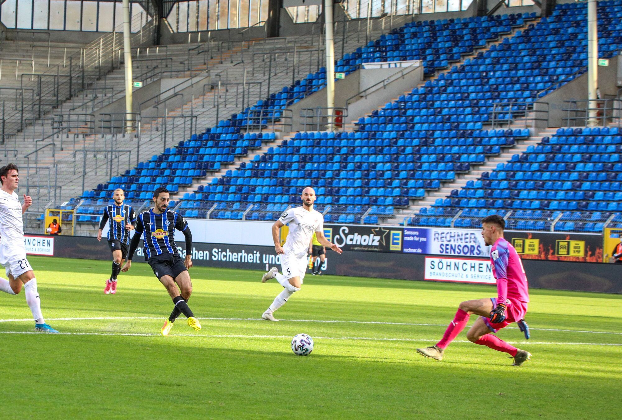 Fc Ingolstadt Vs Sv Waldhof Fussball