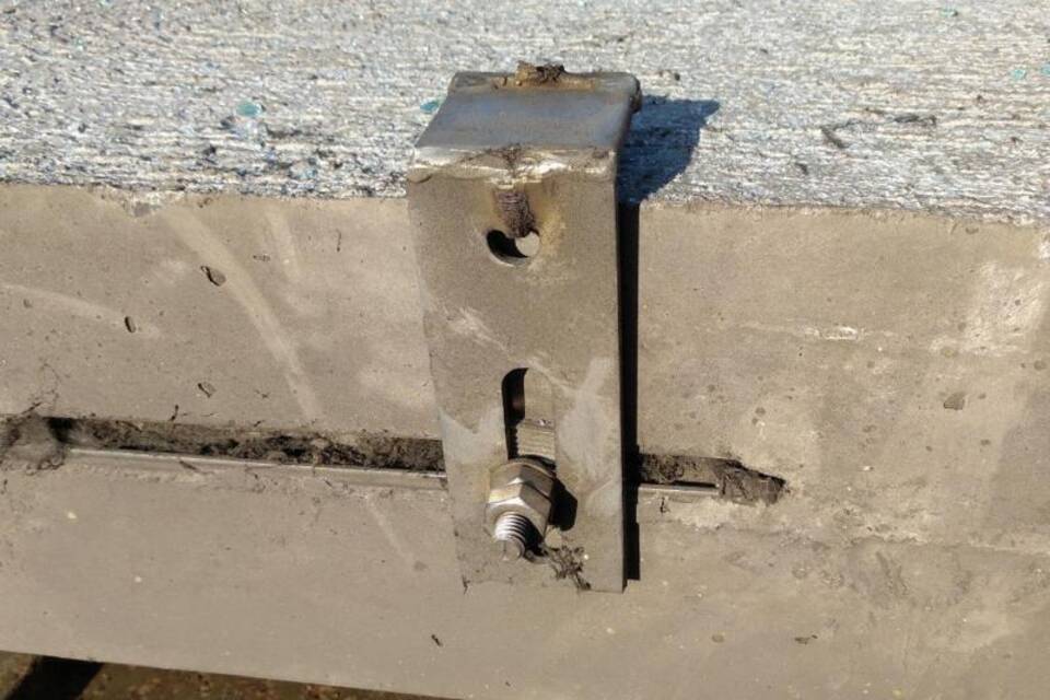 Betonplatten-Unfall