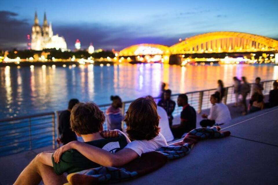 Sonnenuntergang in Köln