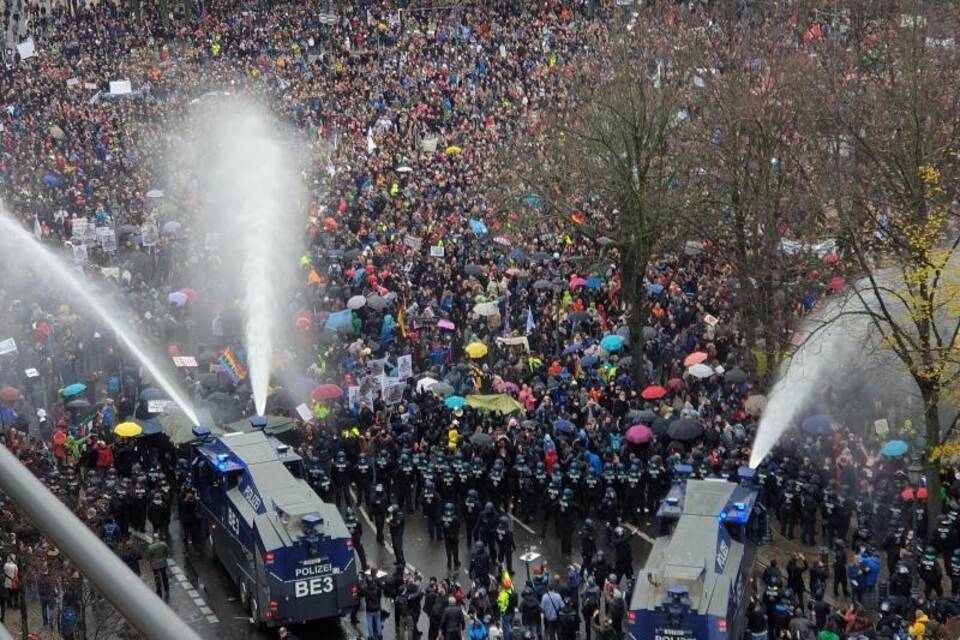 Demonstration gegen Corona-Einschränkungen