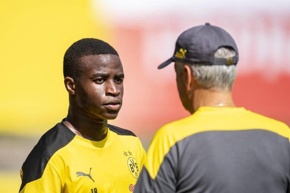 Favre und Moukoko Favre und Moukoko