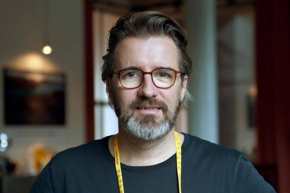 Ólafur Elíasson Ólafur Elíasson