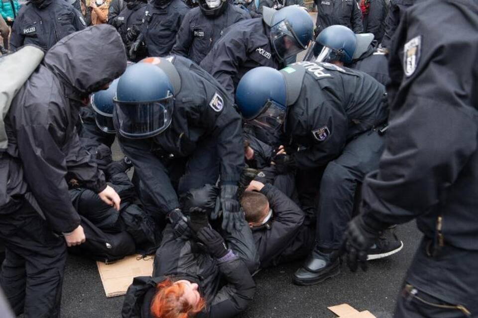 Gegendemonstration Gegendemonstration