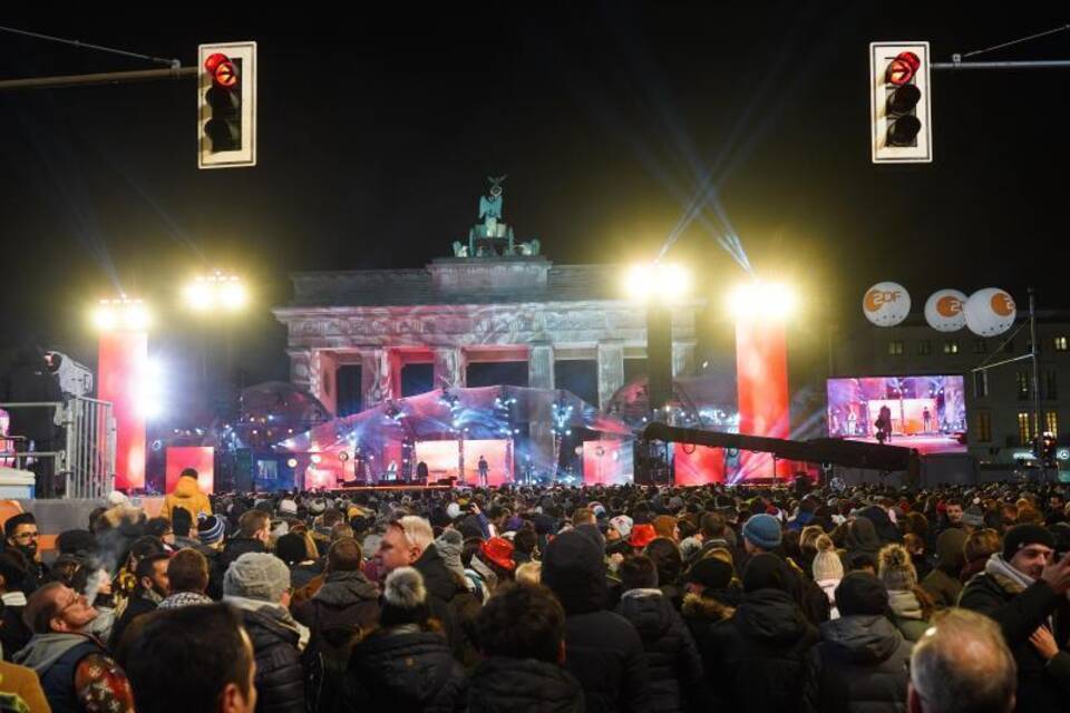 ZDF sendet Silvestershow vom Brandenburger Tor ZDF sendet Silvestershow vom Brandenburger Tor