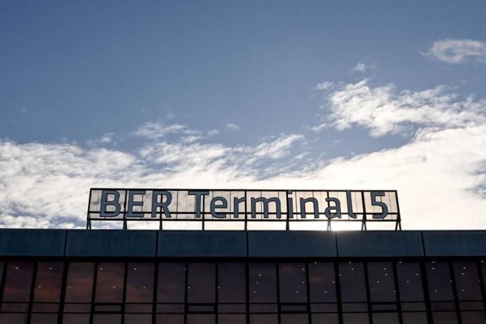 Terminal 5 am Flughafen BER Terminal 5 am Flughafen BER