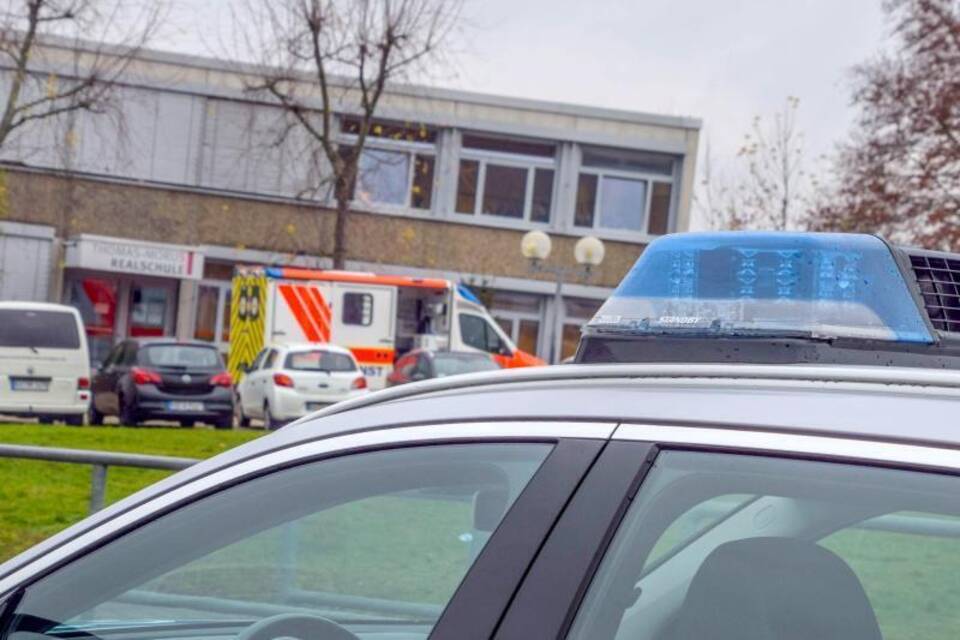 Polizeieinsatz an Schule in Östringen Polizeieinsatz an Schule in Östringen