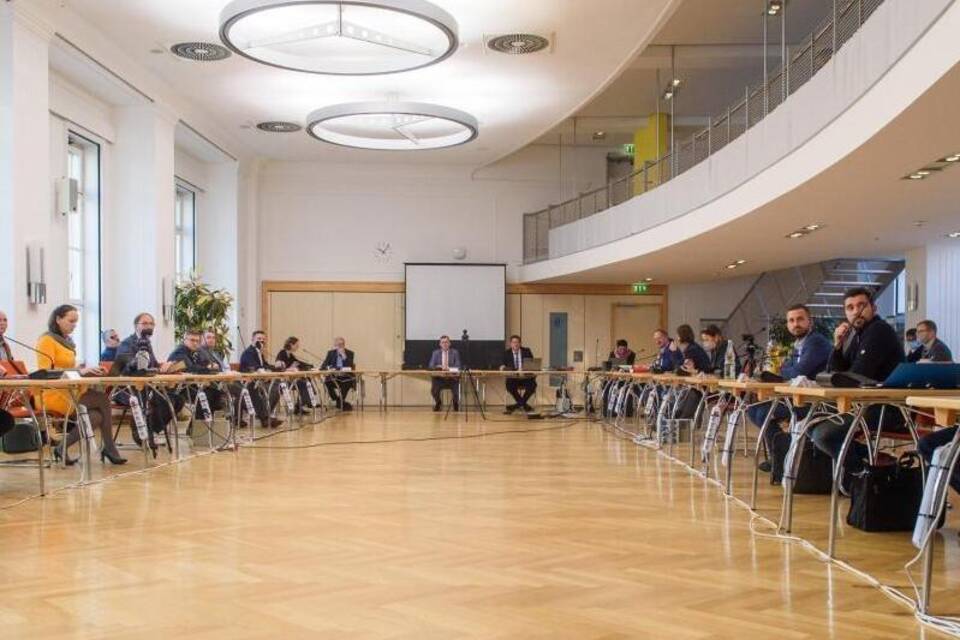 Weitere Entwicklung zum Rundfunkbeitrag Weitere Entwicklung zum Rundfunkbeitrag