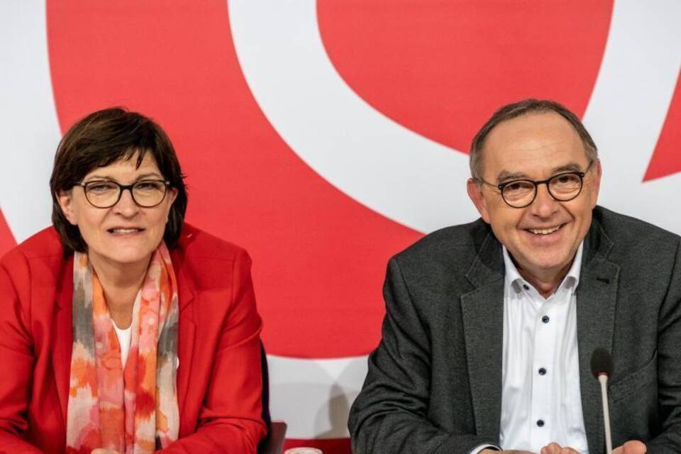 Saskia Esken und Norbert Walter-Borjans