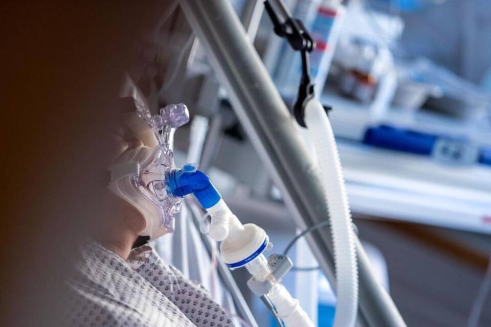 Behandlung von Corona-Patienten Behandlung von Corona-Patienten