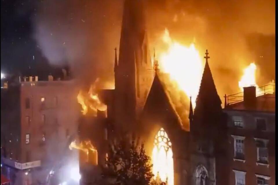In Flammen In Flammen