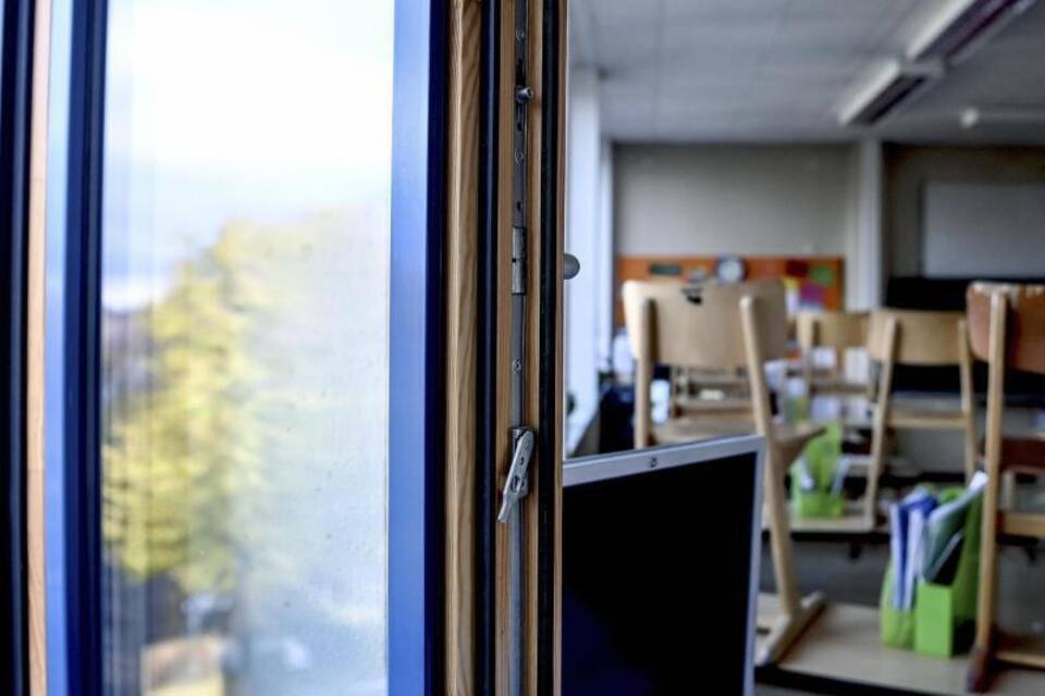 Lüften im Klassenzimmer Lüften im Klassenzimmer