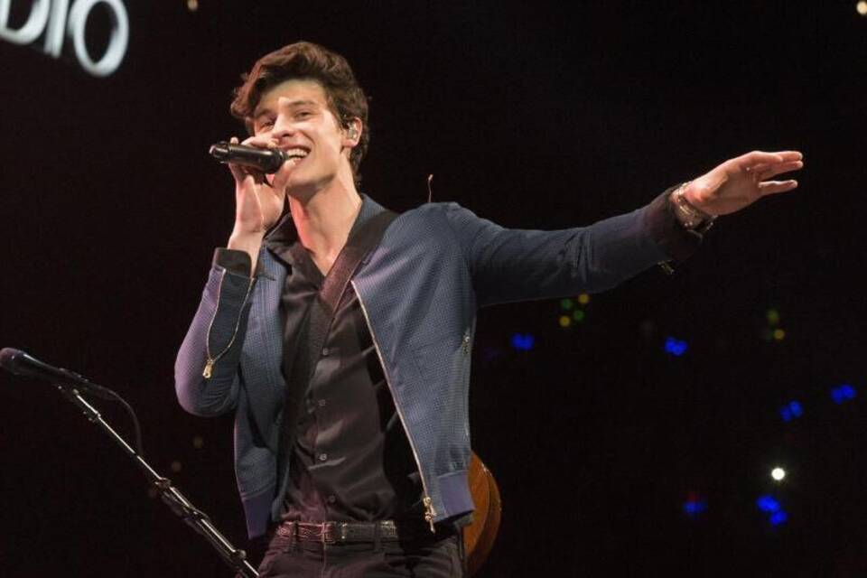 Shawn Mendes Shawn Mendes