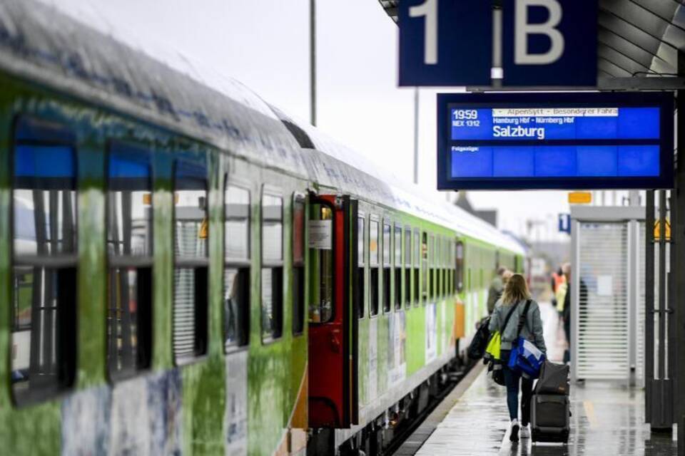 Alpen-Sylt-Nachtexpress von Sylt nach Salzburg