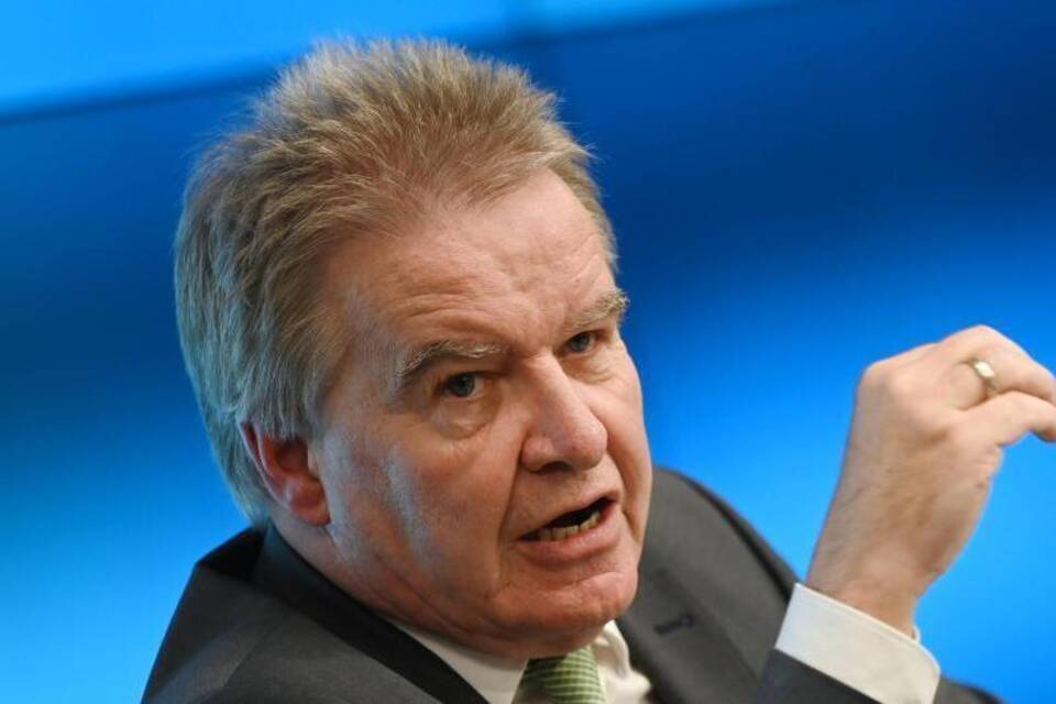 Franz Untersteller Franz Untersteller
