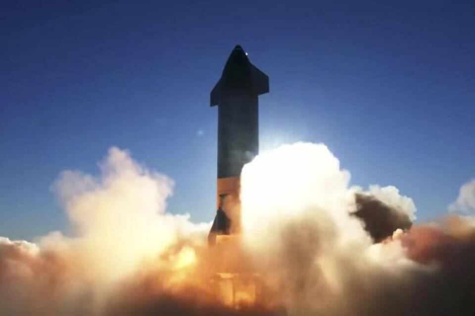 SpaceX-Rakete bei Testlandung explodiert