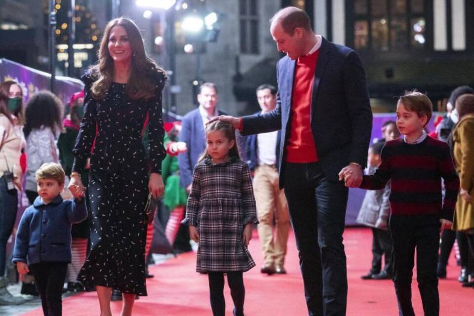 William und Kate mit Kindern William und Kate mit Kindern