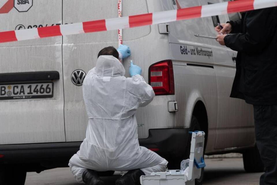 Überfall auf Geldtransporter Überfall auf Geldtransporter