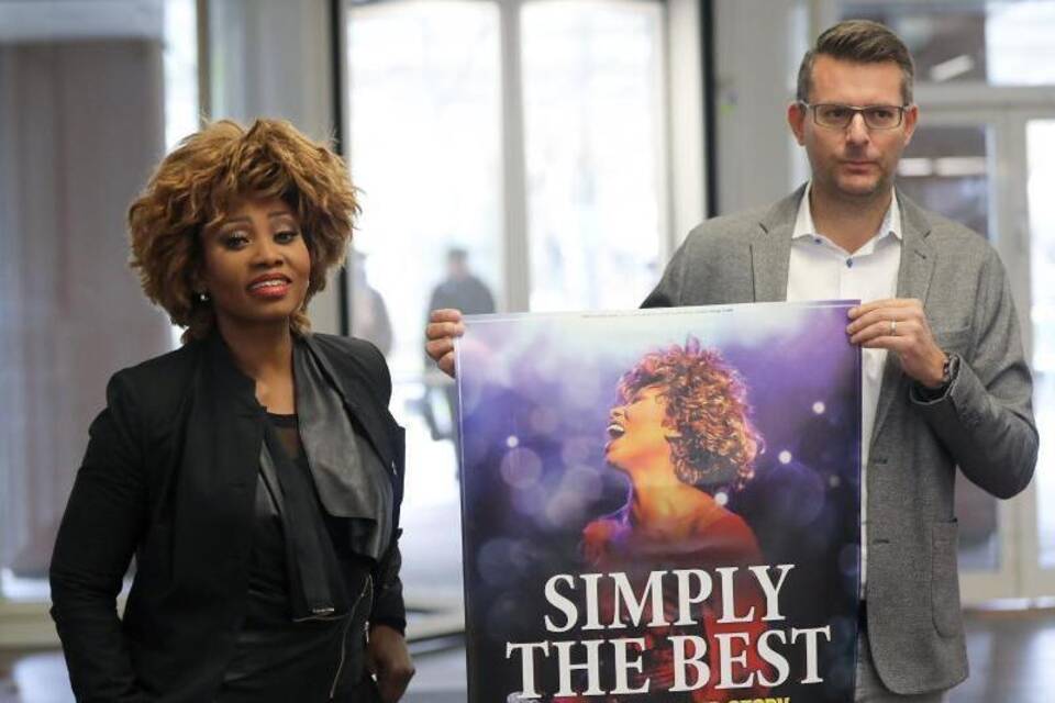 Darstellerin von Tina Turner Darstellerin von Tina Turner