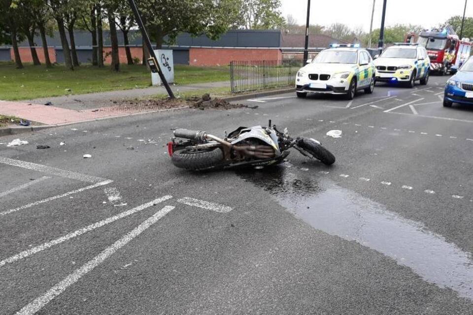 Motorraddieb angefahren und getötet: Haft für Mann in England