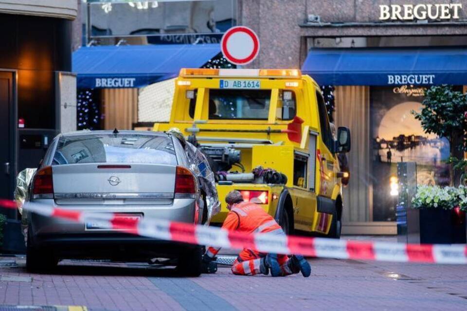 Überfall auf Luxusuhrengeschäft Überfall auf Luxusuhrengeschäft