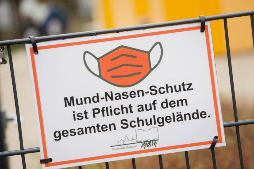 Hinweis auf die Maskenpflicht