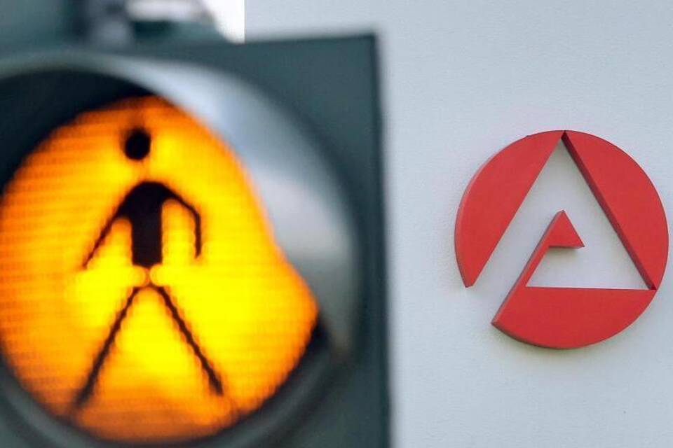 Kurzarbeit sinkt leicht Kurzarbeit sinkt leicht